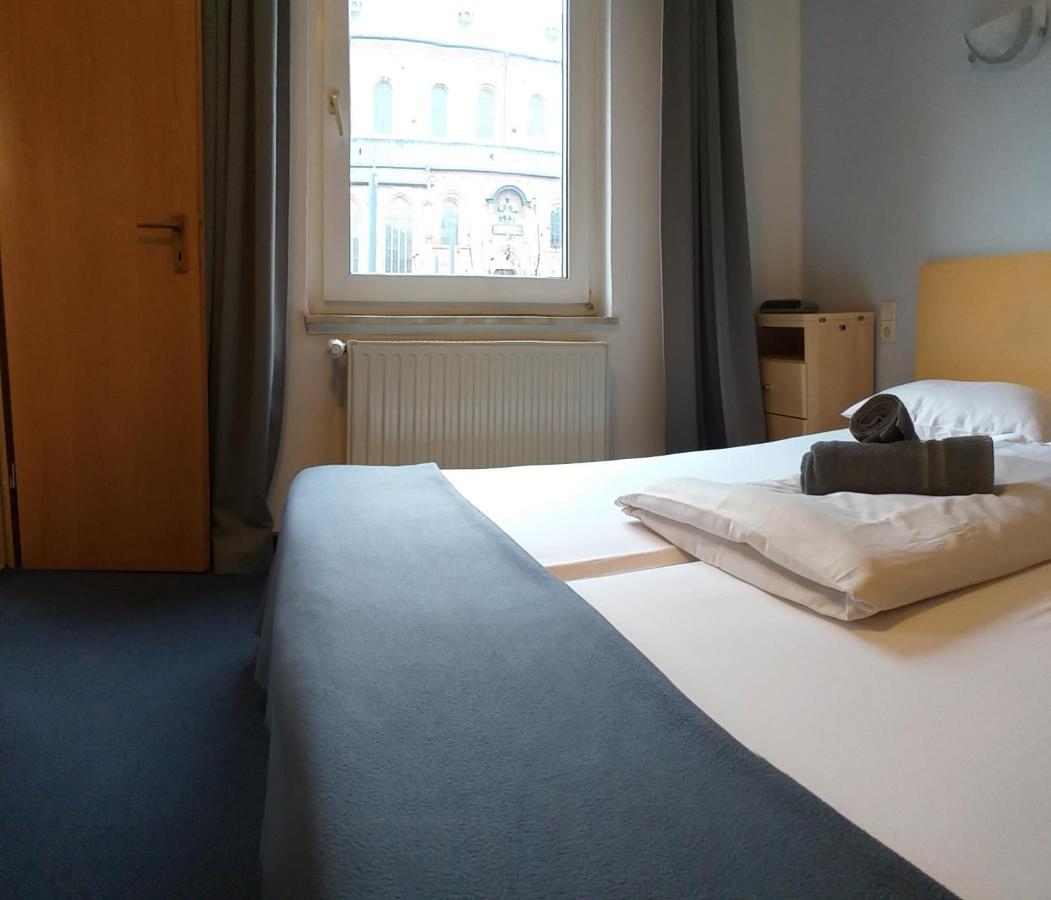 Hotel Kriemhilde Worms Chambre photo