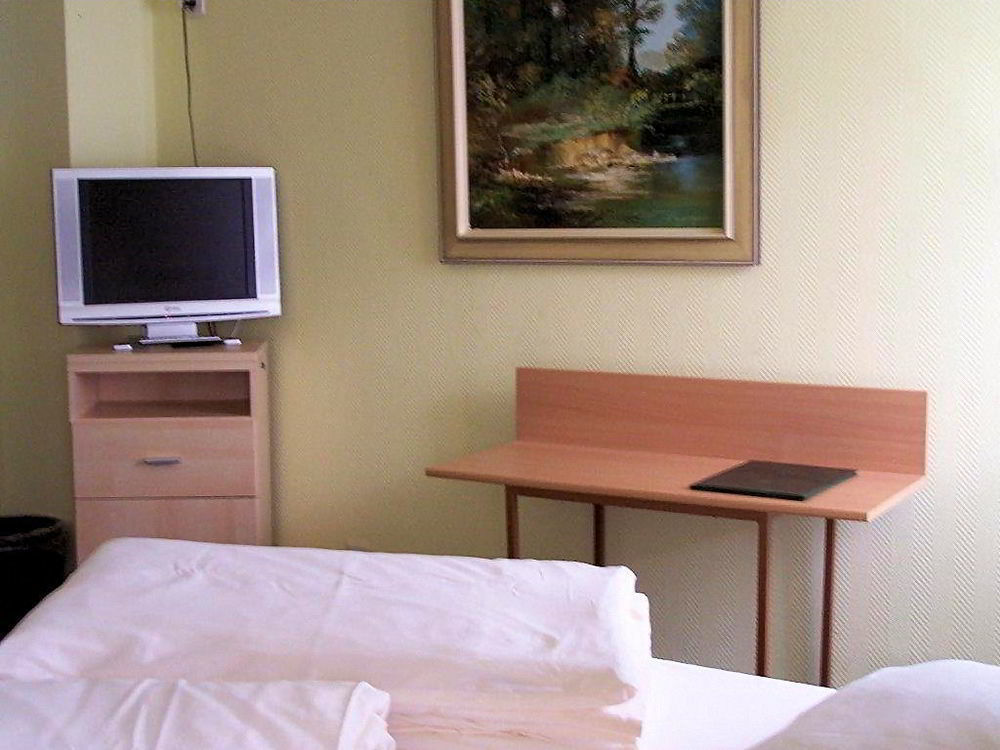 Hotel Kriemhilde Worms Extérieur photo